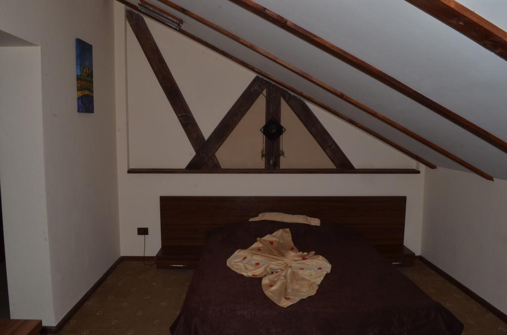 Magic Club Hotel Busteni Room photo